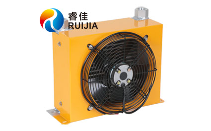 RJ305油冷却器