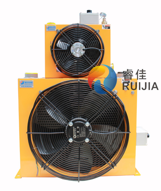 客户咨询：<font color='red'>风扇冷却器</font>你们有吗？