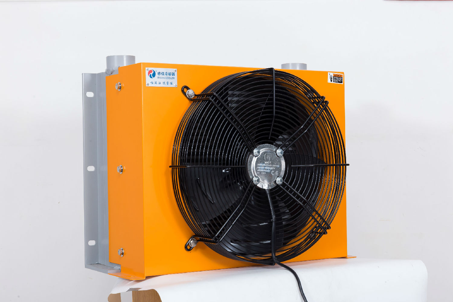 液压油冷却器产品展示