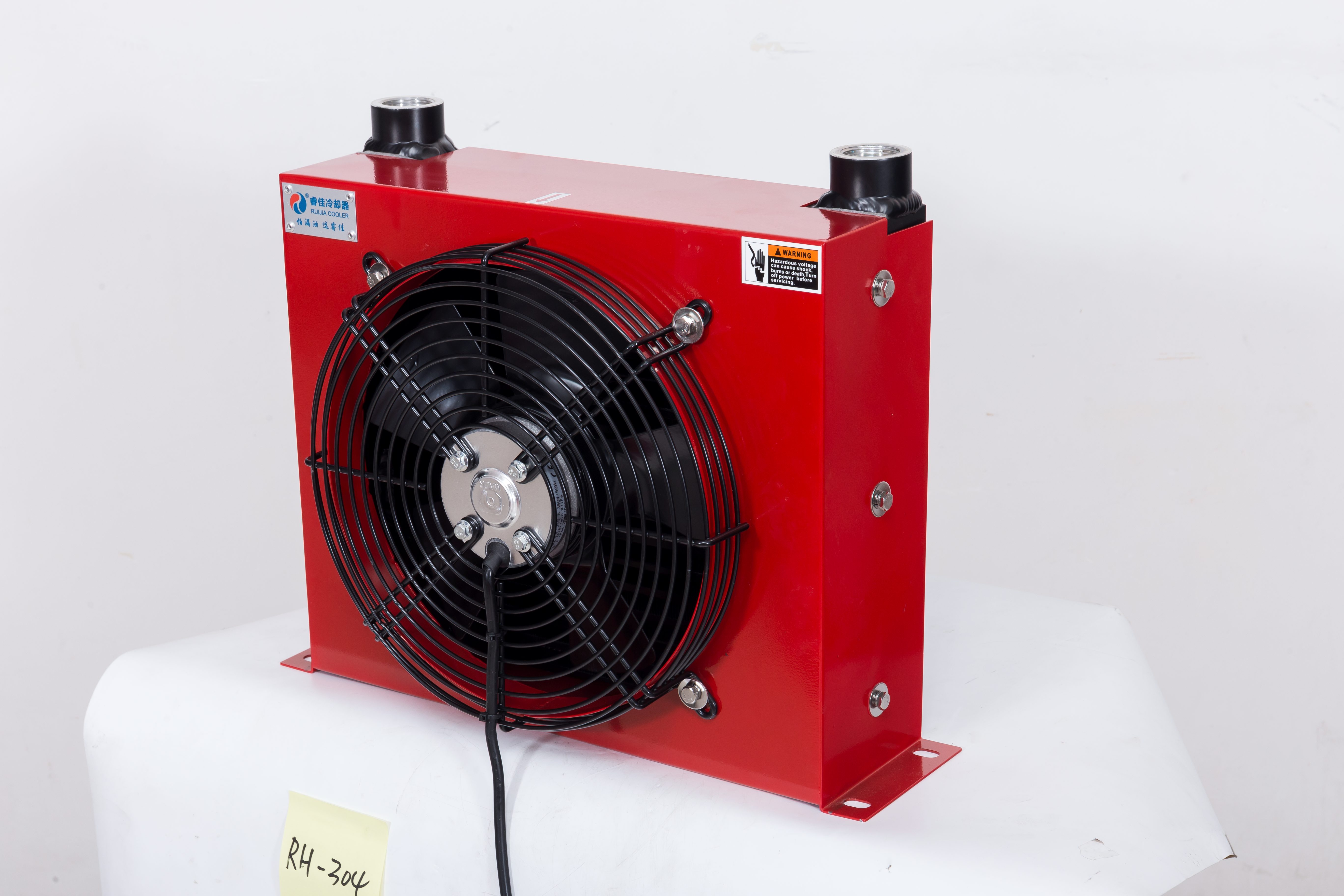 变速箱油温过高加速磨损？变速箱<font color='red'>油冷却器</font>选型与加装